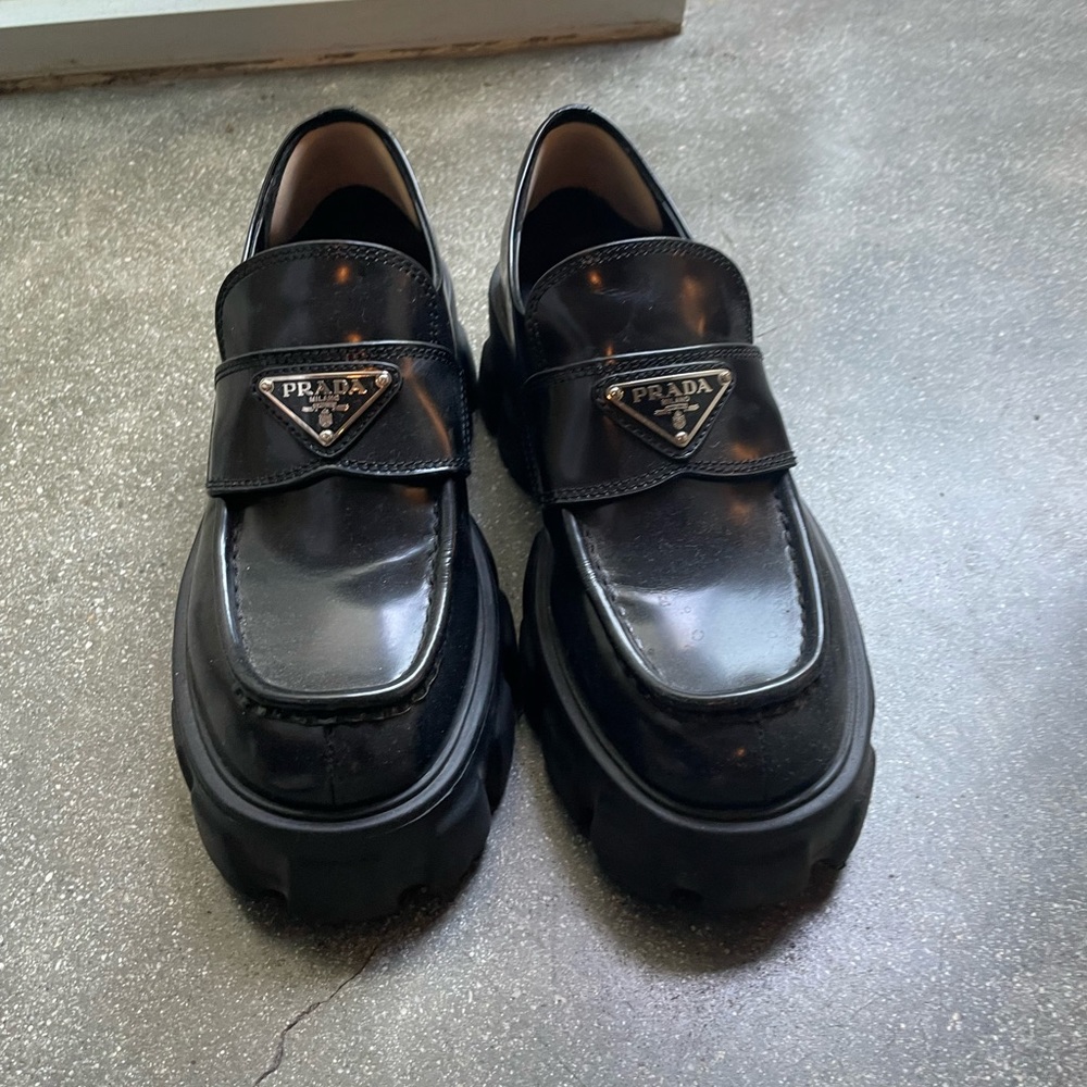 Prada Stompers